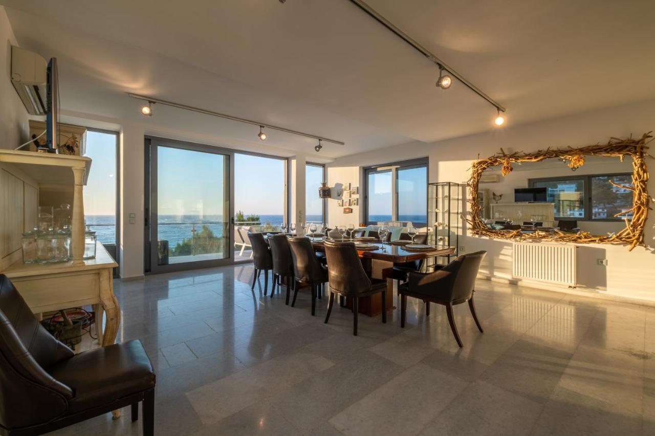 Icarus Luxury Beachfront Villa Gialiskari  Bagian luar foto